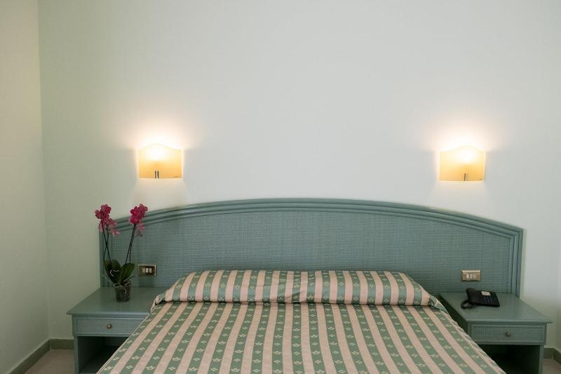 Hotel Gran Bretagna Ortigia 3*
