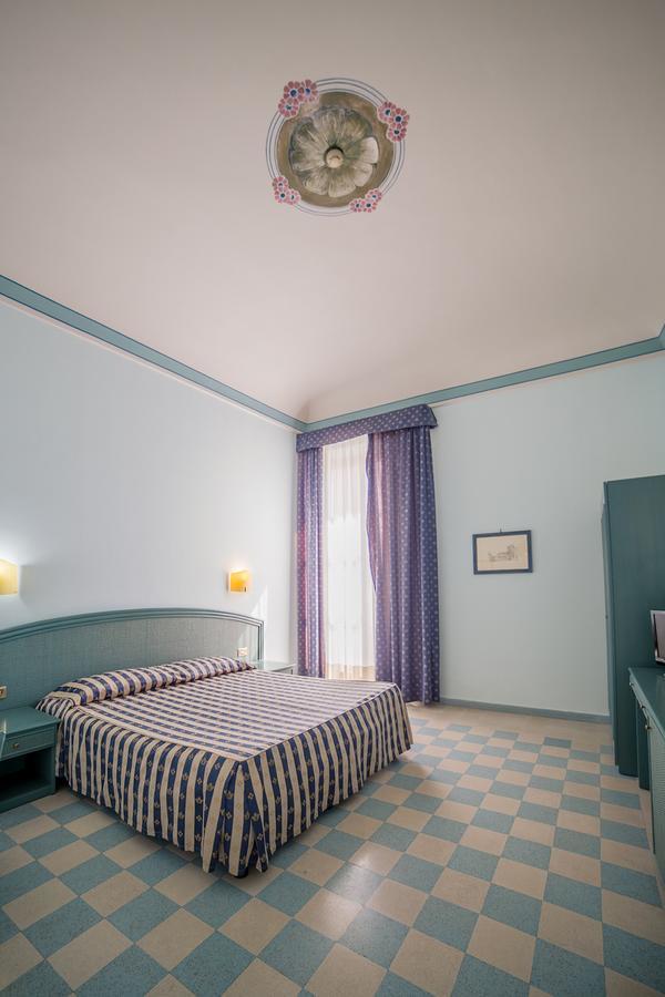 Gran Bretagna Boutique Ortigia